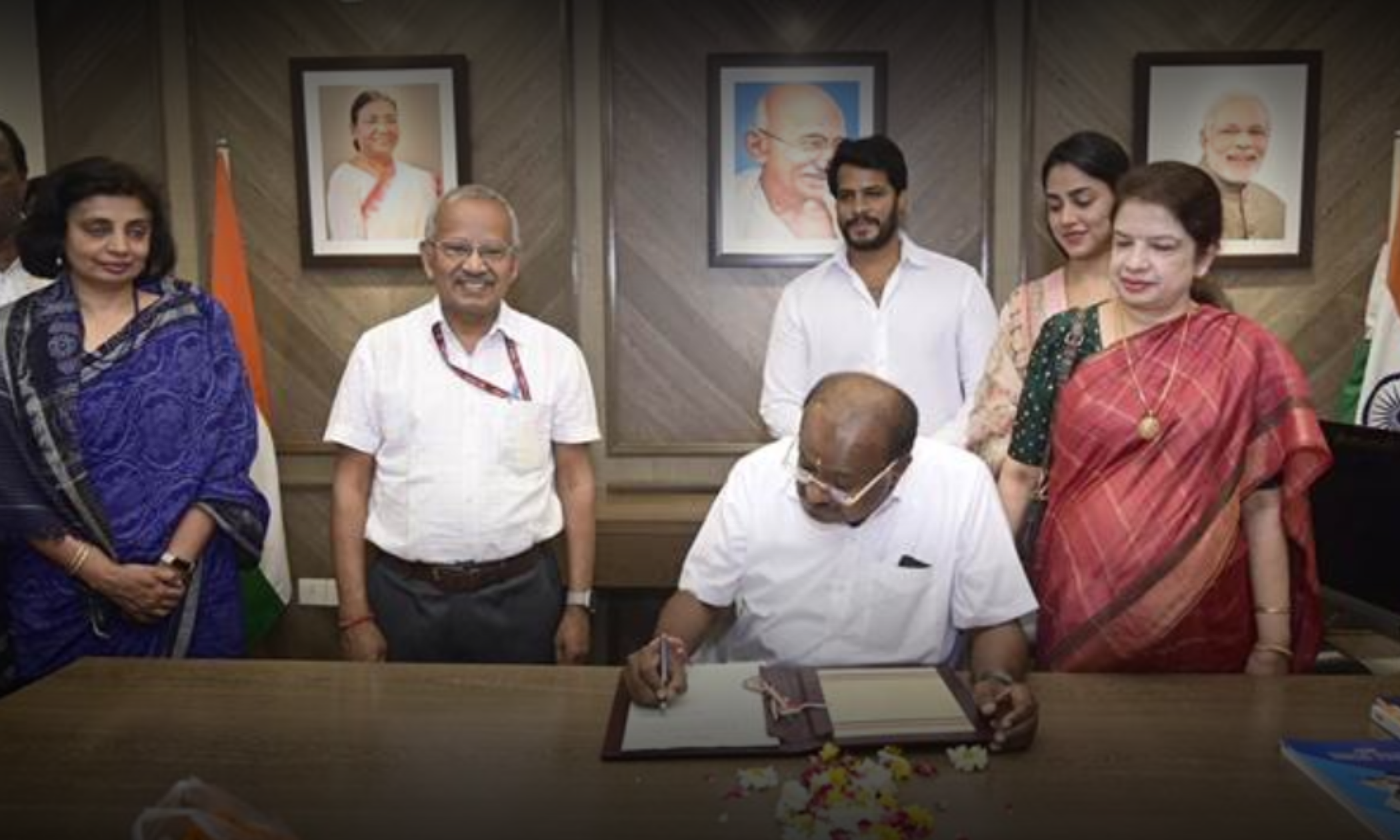 Union Budget 2026: ₹12.2 Lakh Cr Infra Boost Drives Construction Equipment Orders